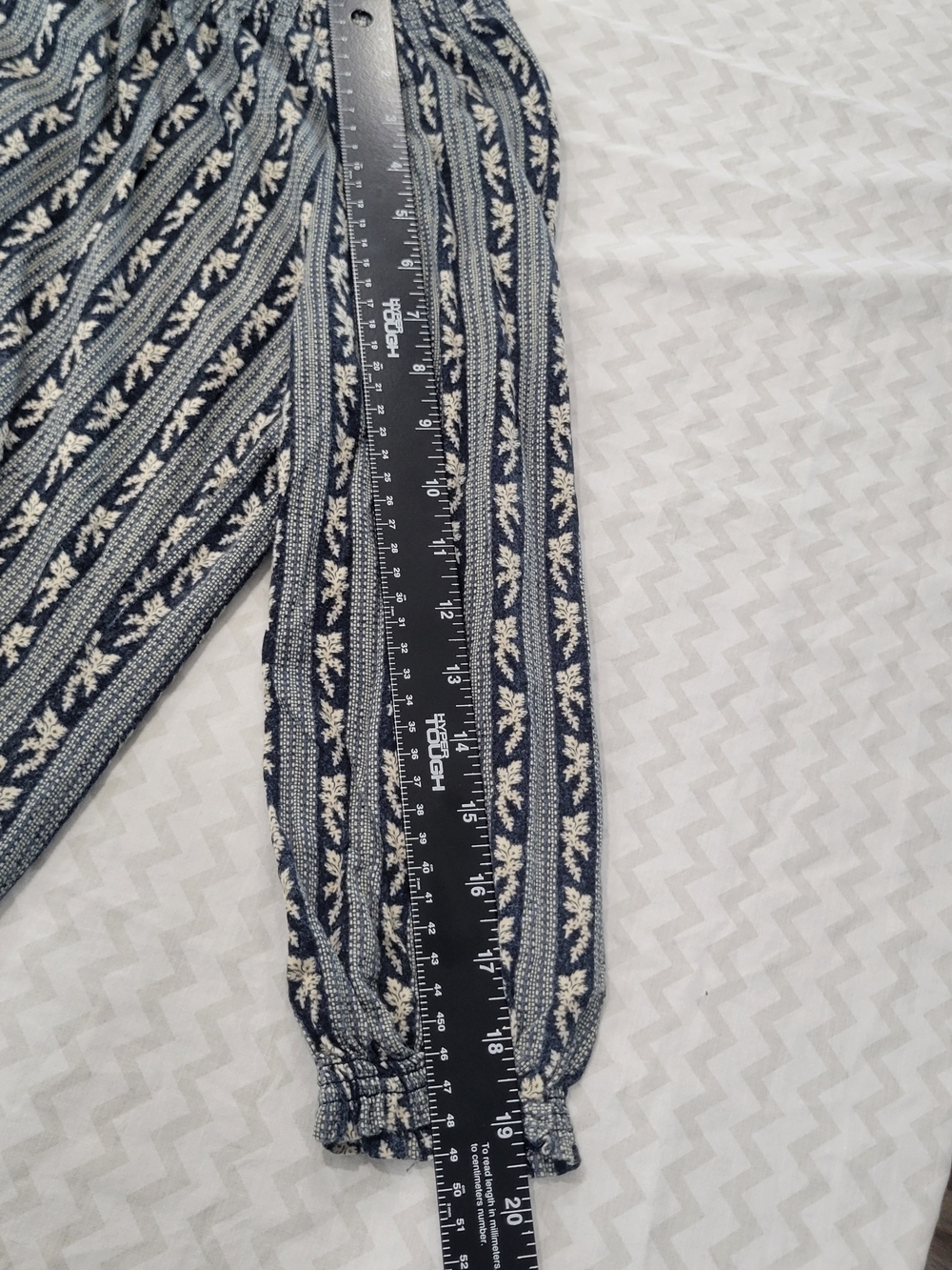 Lauren Ralph Lauren Navy and White Off-Shoulder Peasant Boho - Picture 4 of 9